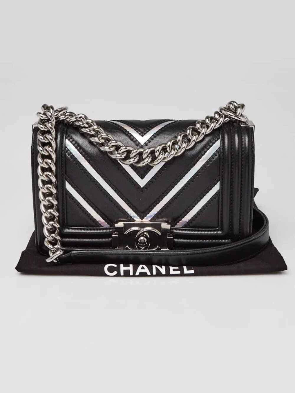 Chanel Black/Silver Lambskin Leather and Iridescent PVC Chevron Quilted Small... - Picture 10 of 10